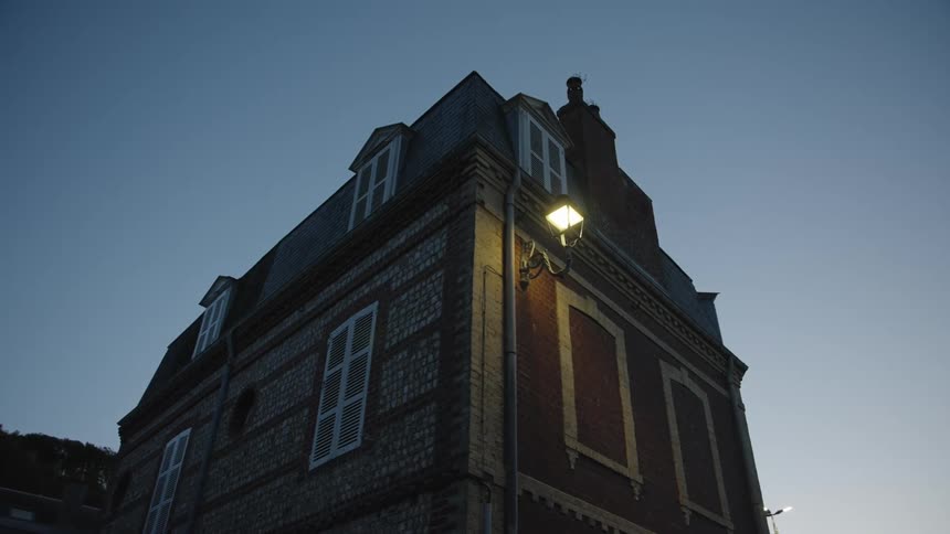 A clip of a building