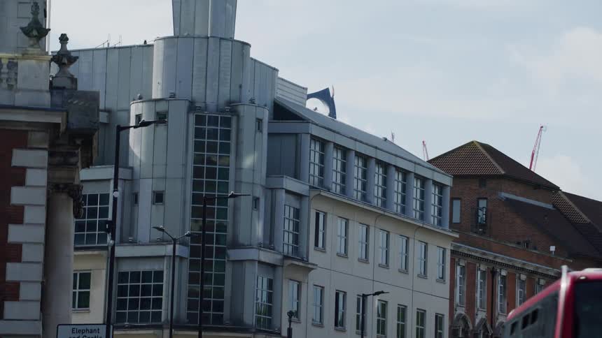 A clip of a beautify building