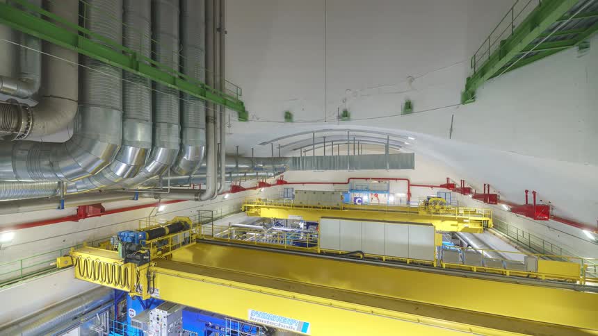 Interior of an engineering industry during the day