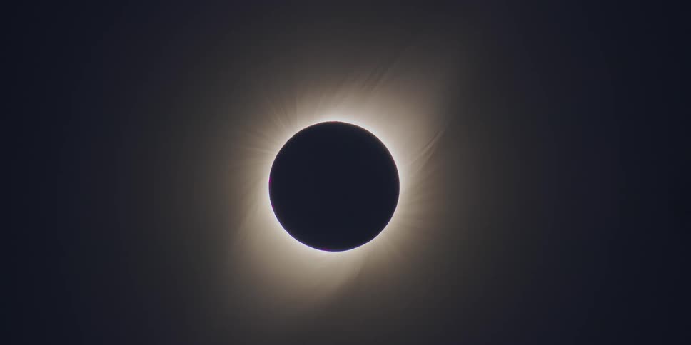 A view of a solar eclipse with the sun blocked out