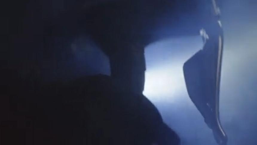 A close up clip of a rider on a bicycle