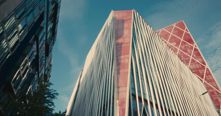 Exterior design of modern mirrored buildings in the middle of metropolises