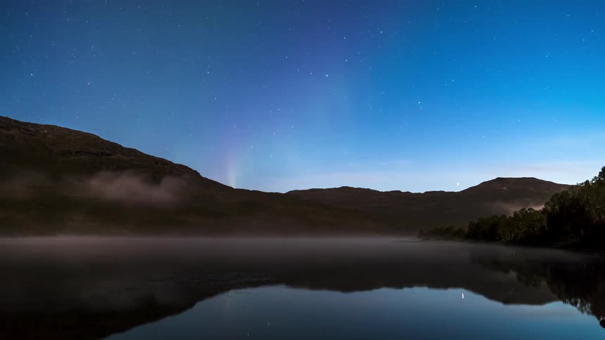 A night clip of a light ray in the sky