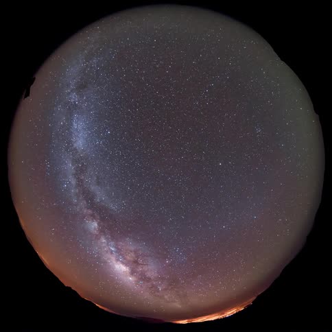 A starry sky is rotating in a fisheye lens