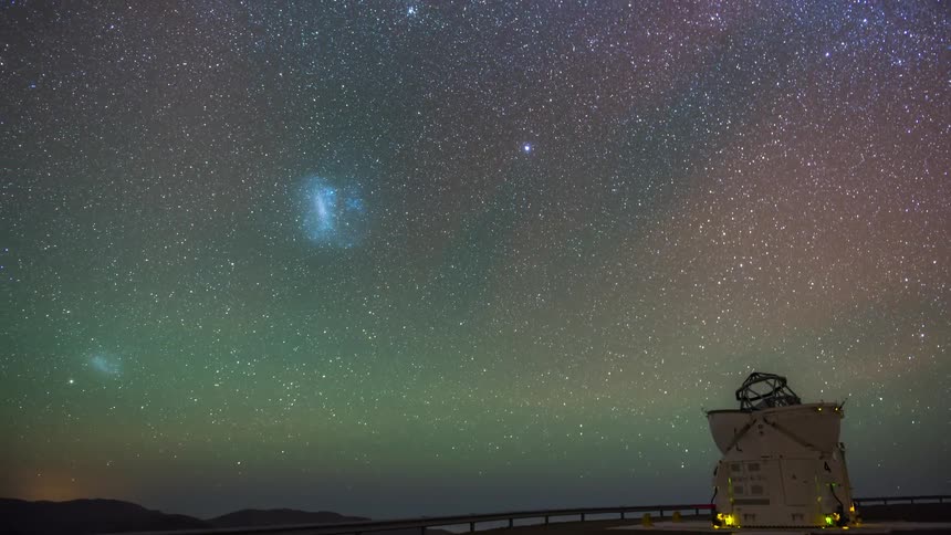 The stars flow over the telescopes