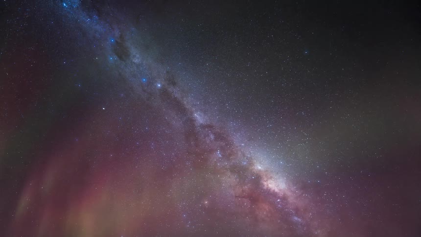 The milky way with Aurora Australis