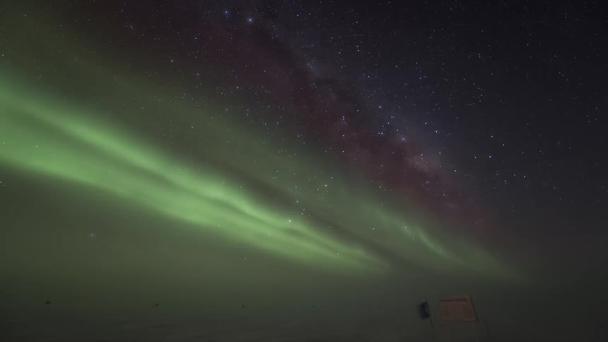 Timelapse of night sky with stars and Aurora Australis