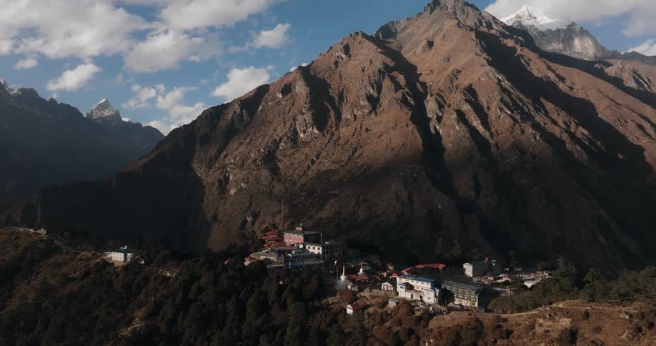 Landscape of buildings on a mountain at midday