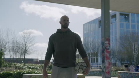 Alex Lawrence featured clip