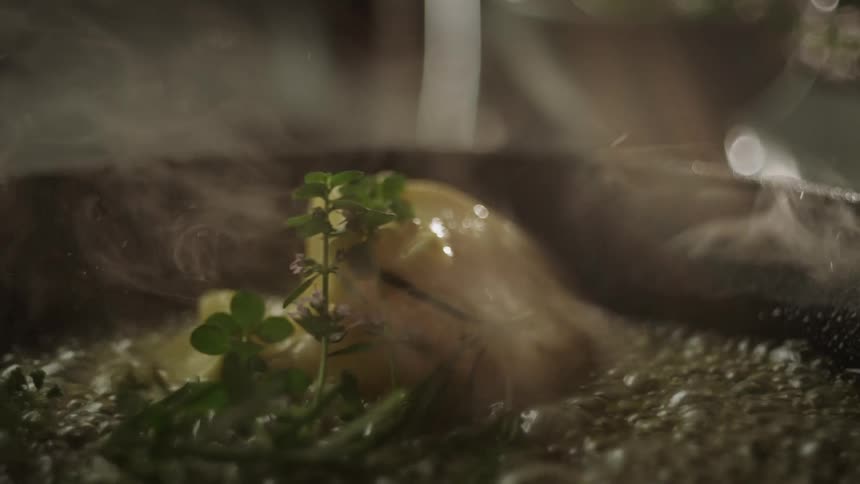 Food is cooking in the pan