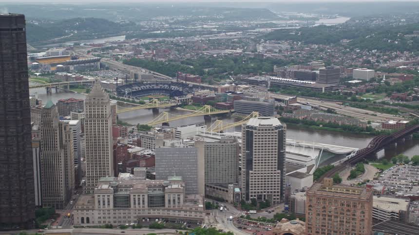 The city has three bridges