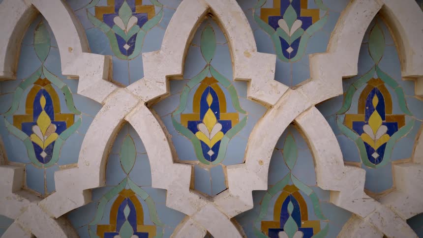 Wall with artistic tile patterns