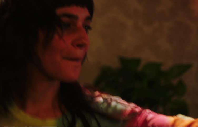 A clip of a lady dancing