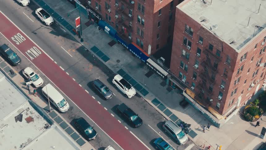 Traffic and pedestrians in a city