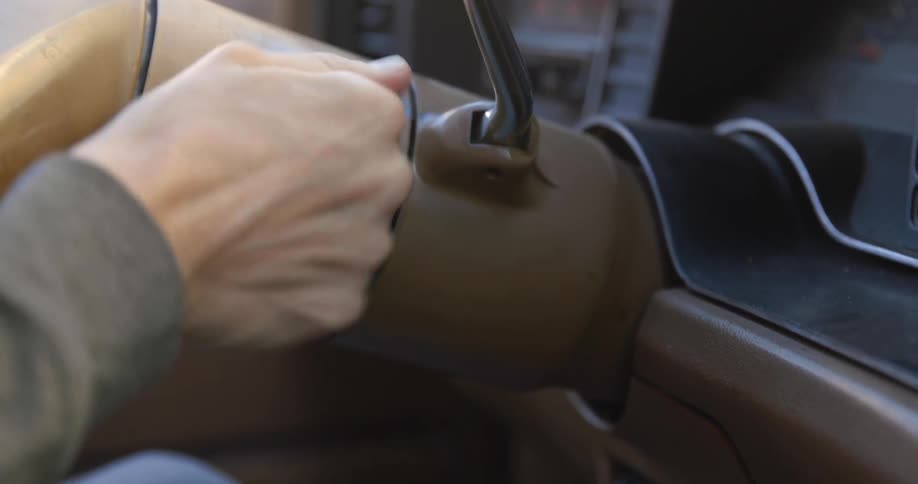 An ignition switch of a car