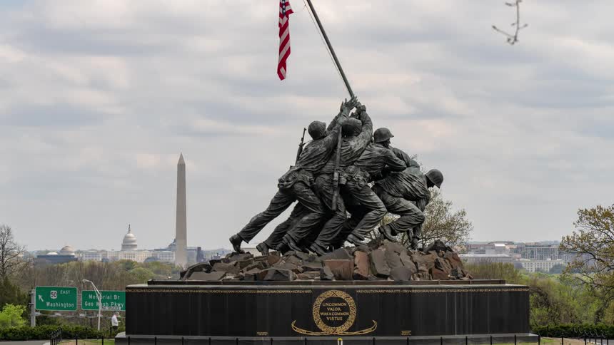 Panorama of the marine corps war memorial