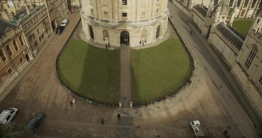 Exterior of the st marys church in oxford