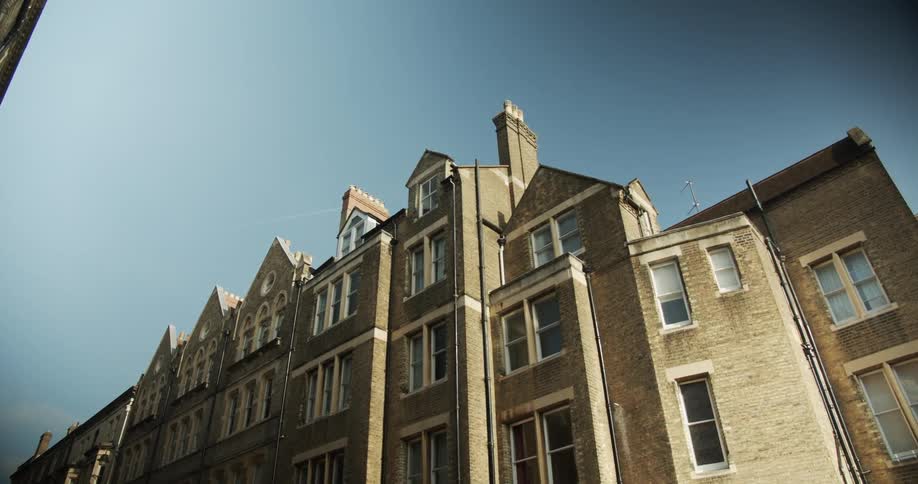 Facade of a bulding under a blue sky