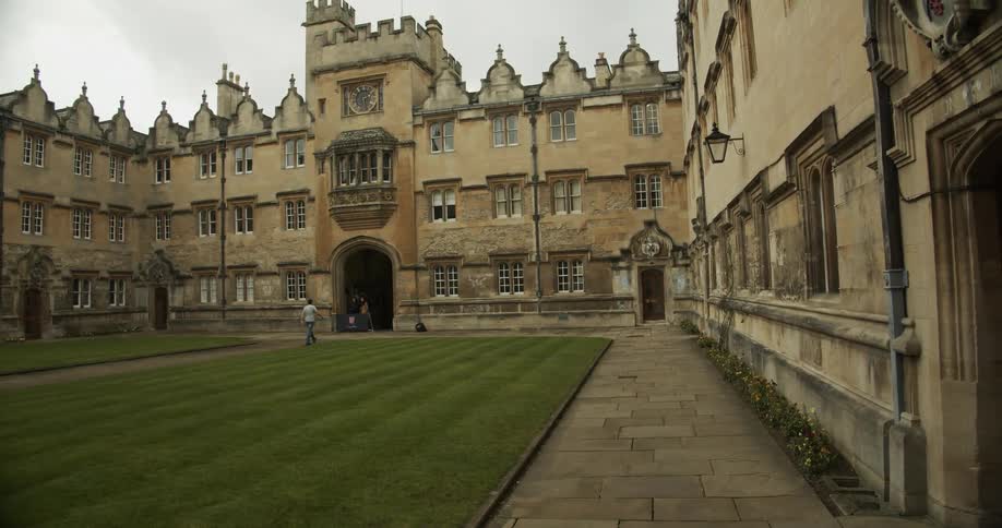 Oxford university scenery with its rustic architecture on a cloudy day