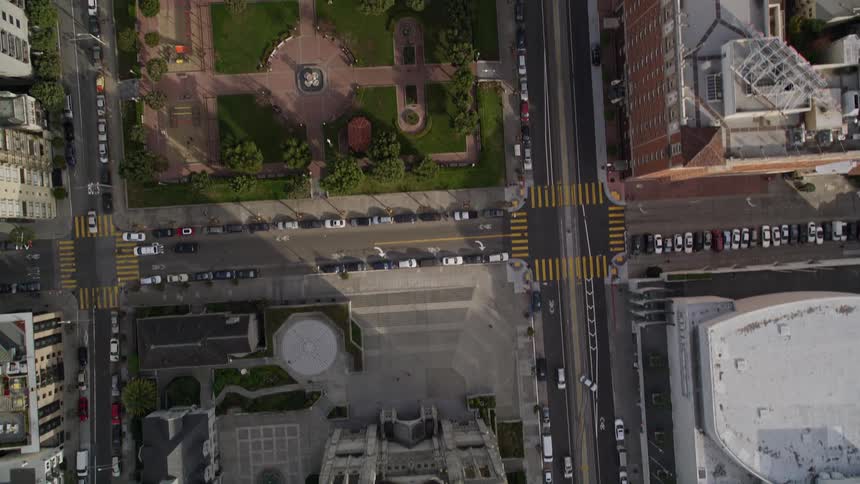Cars are traveling through the city