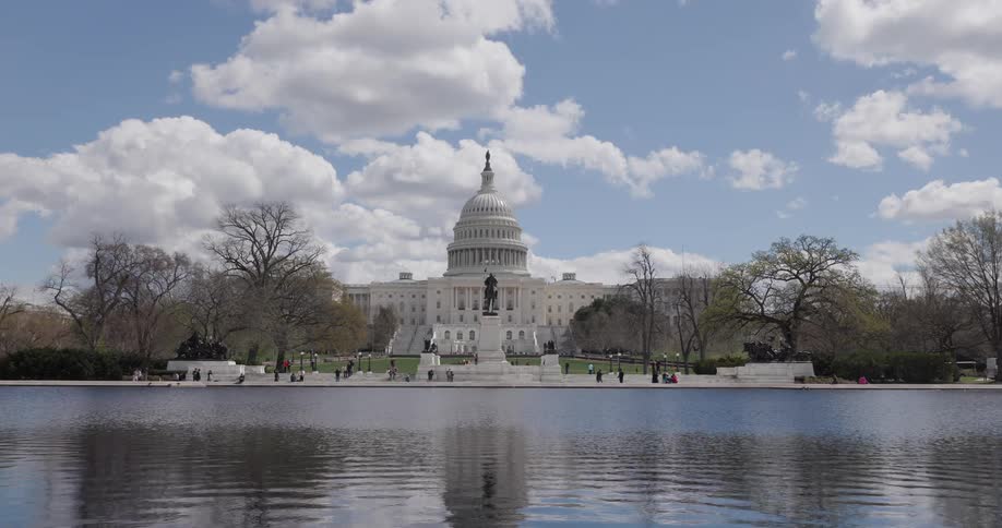 People visit the us capitol building
