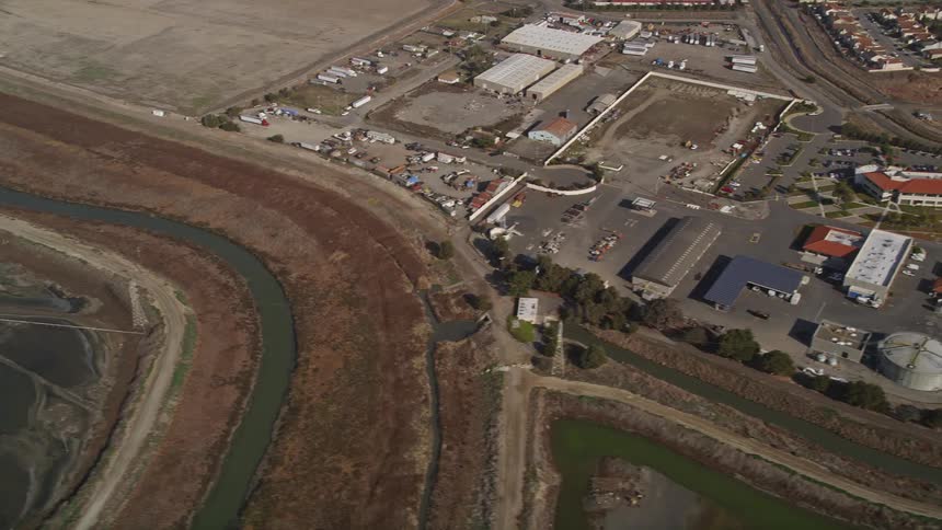 An aerial clip of an industrial plant