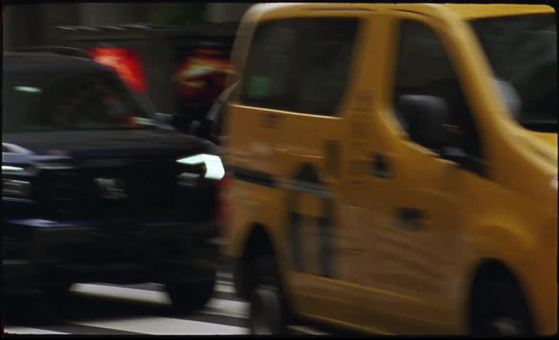 Chaotic footage of a busy city street