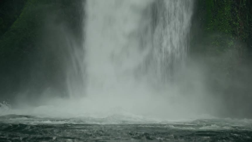 A clip of a waterfall