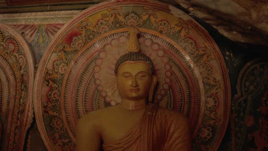 A statue of buddha