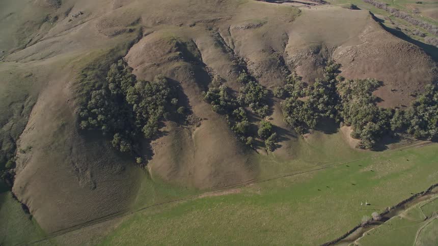 Wooded mountain ranges