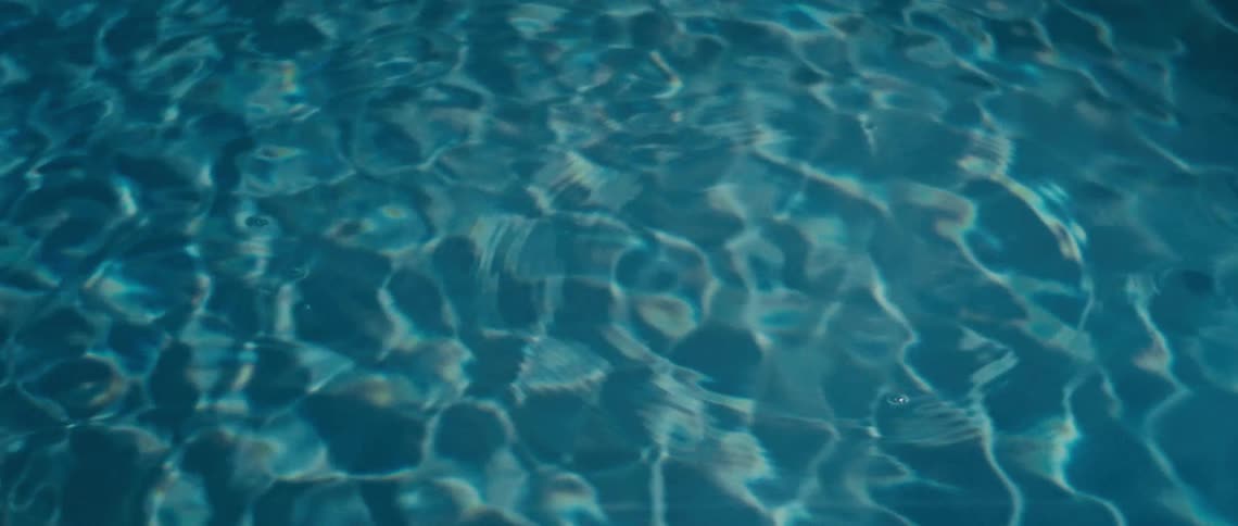 Ripples move in the swimming pool