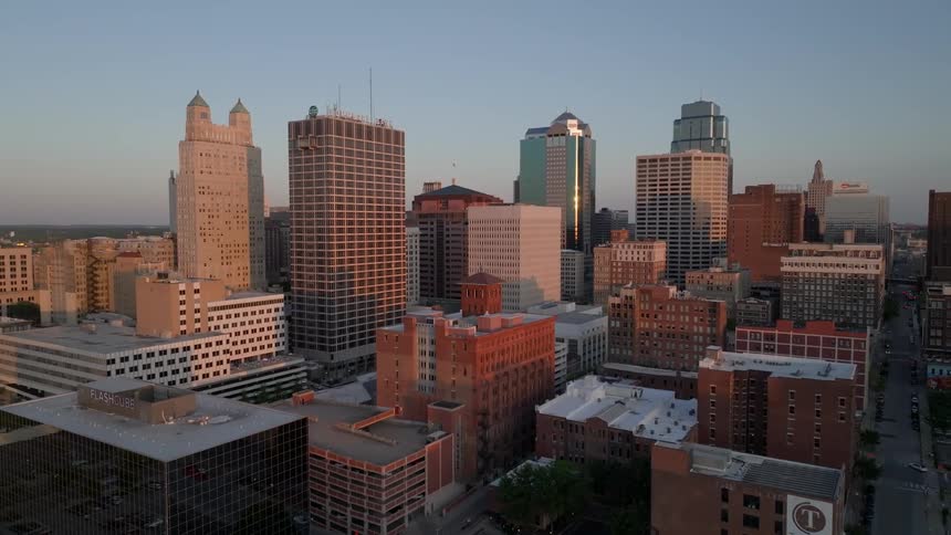 Aerial view of the kansas city skyline at dusk