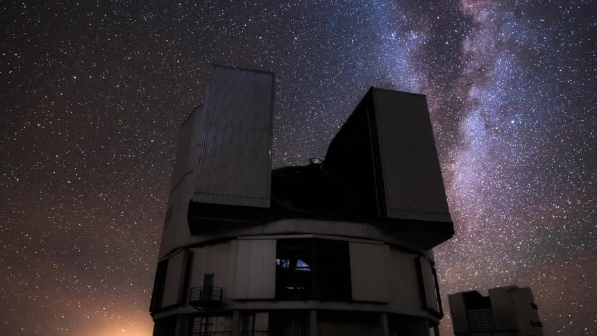 The observatory is watching the stars