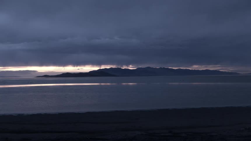 A cloudy sunset over the beach