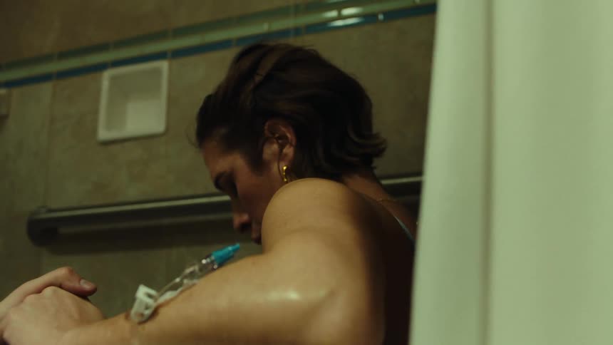 A woman is laboring in a birth pool at a hospital