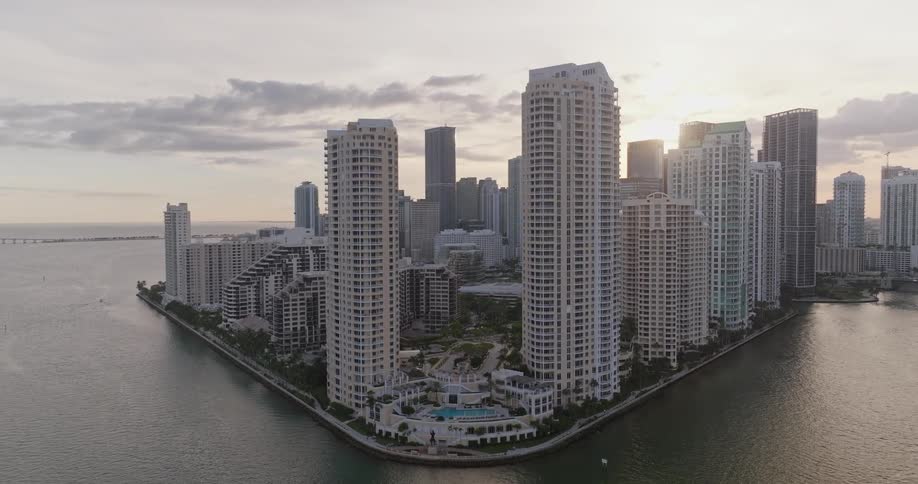 A tower block occupying an entire peninsula