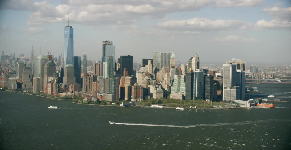 New york city skyline on cloudy day