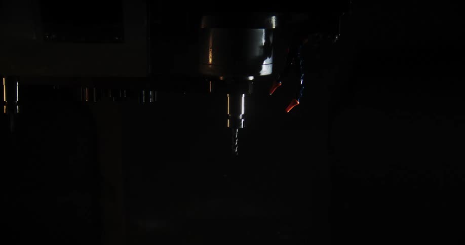 5-axis CNC machine chaning spindle head