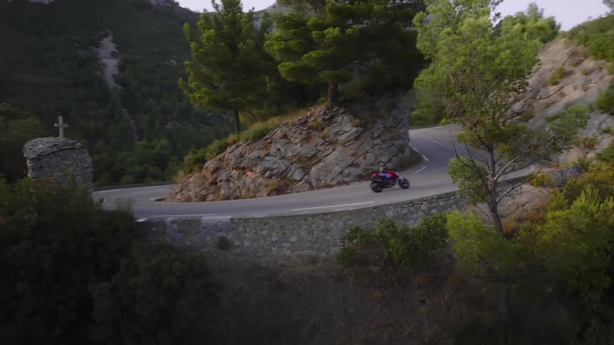 A clip of a bike riding up the hill
