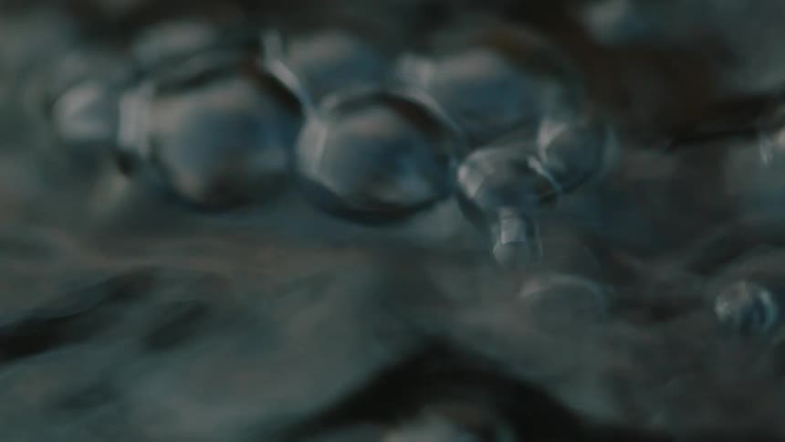 Water bubbles as it flows in nature