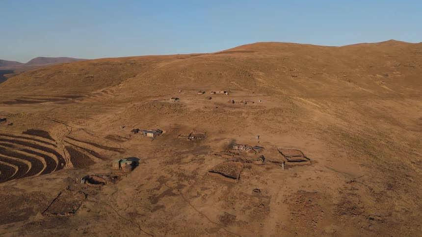 Aerial view of homes located in desert mountain area