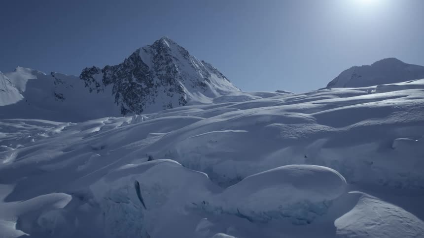 An image of an artic mountain tip