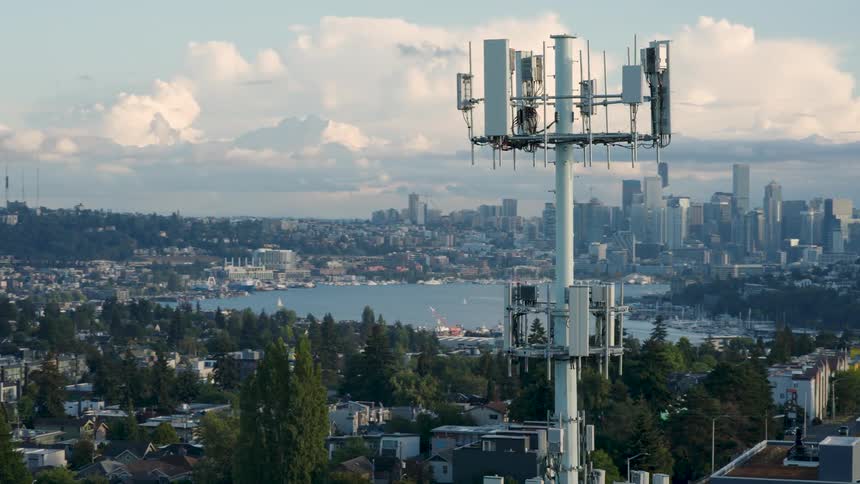 Subtle orbit around a high speed 5G tower serving multiple neighborhoods near downtown Seattle