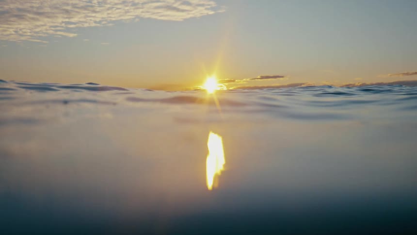 A clip of the open sea
