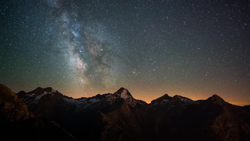 A clip of the night stars