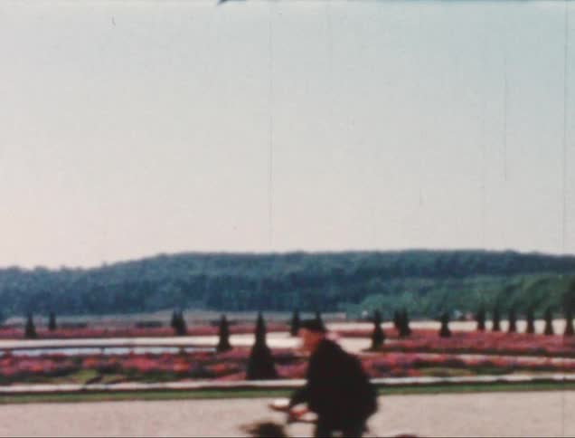 Square with a fountain seen during the day