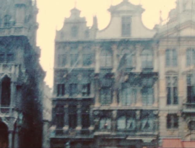 A clip of a monumental building
