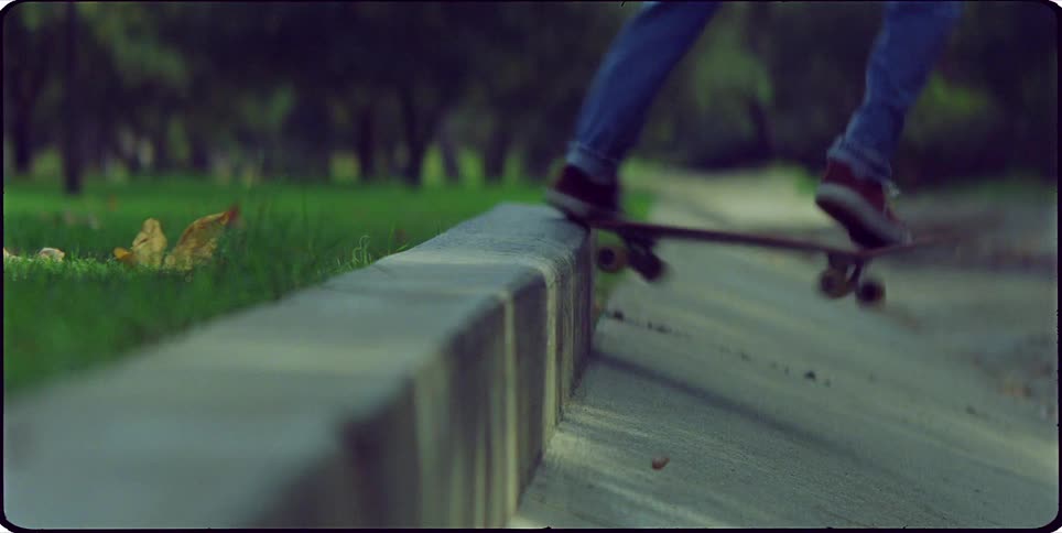 A close up clip of a skating