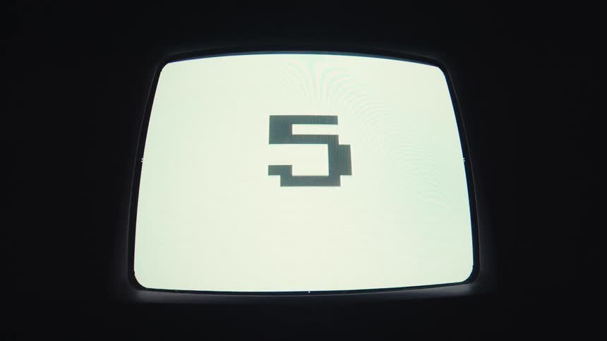 Screen displaying numbers in descending order