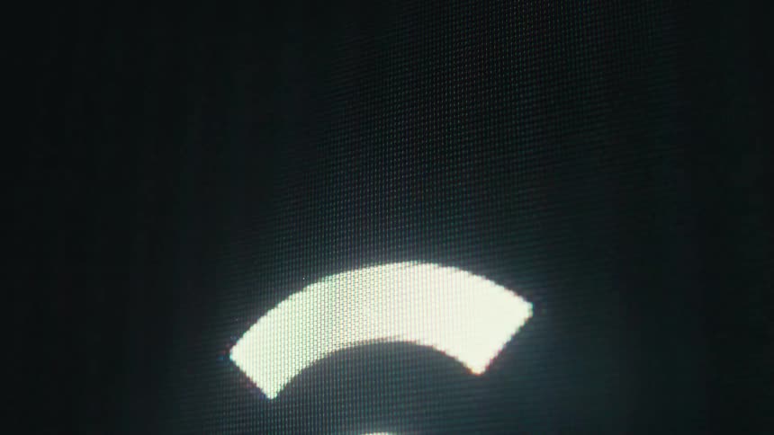 Screen showing no wifi signal